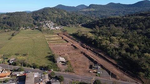 Terreno à venda em Igrejinha, Figueira, com 330.79 m²