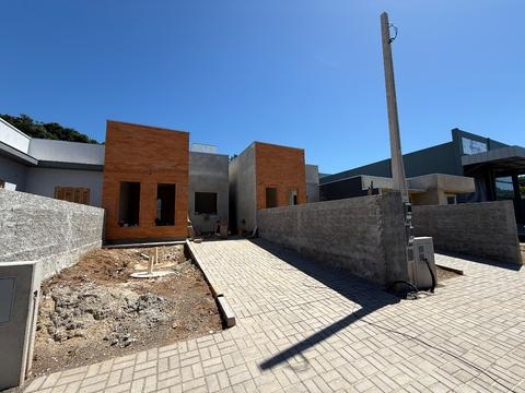 Casa à venda em Igrejinha, Figueira, com 2 quartos, com 49.07 m²