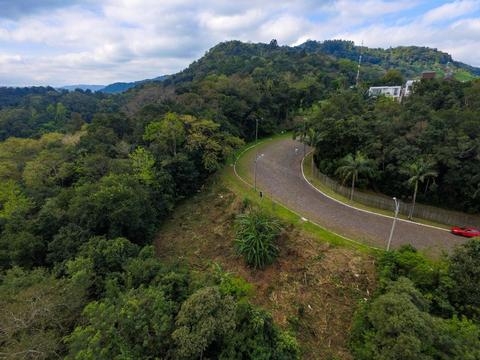 Terreno à venda em Igrejinha, Viaduto, com 837.16 m²